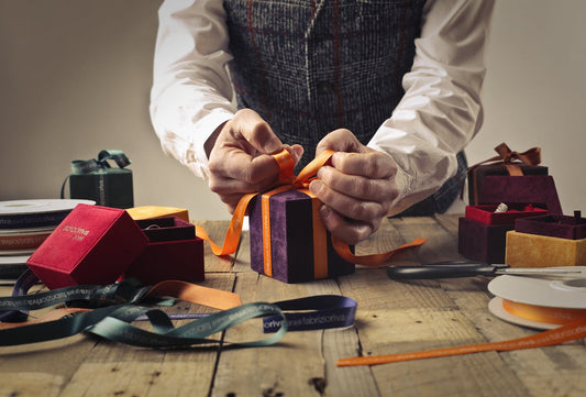 Acessórios Masculinos Feitos à Mão: Valorizando o Artesanato e a Exclusividade