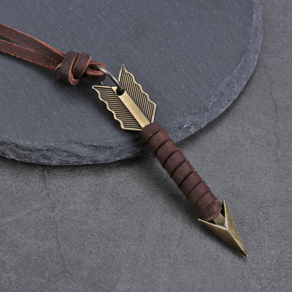 Collier Flèche du Voyageur