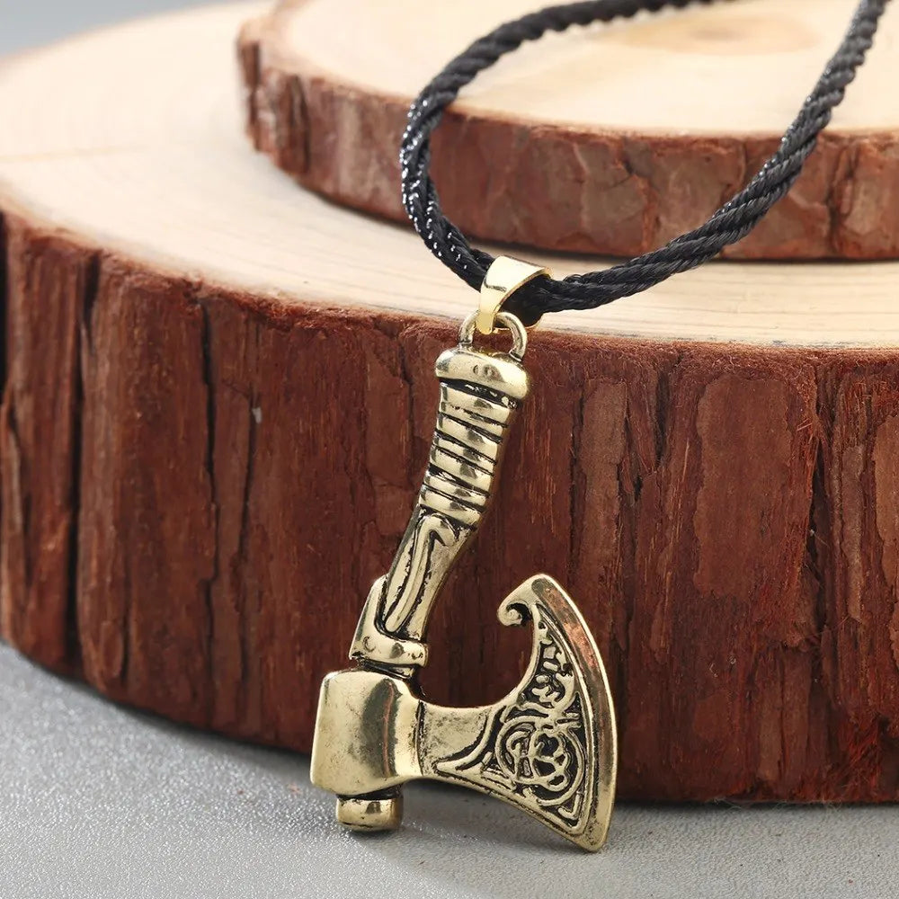 Collier de hache rustique