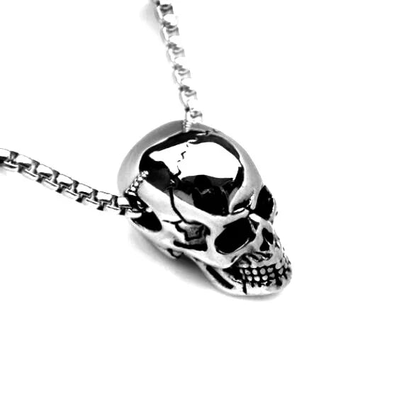 Collier Crâne de Titan