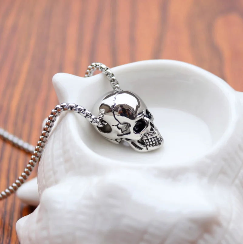 Collier Crâne de Titan